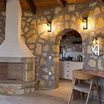 Kyma - Adult Only Aparthotel 4*